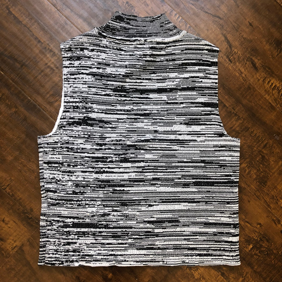 Guess Kaya Space Dye Sleeveless Black Crop Sweater - Picture 6 of 6